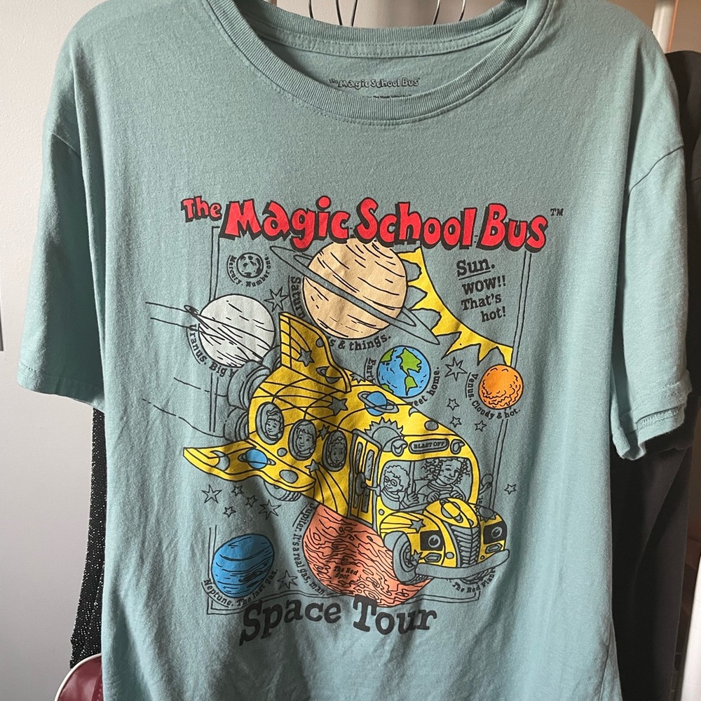 Magic School Bus Graphic Tee
